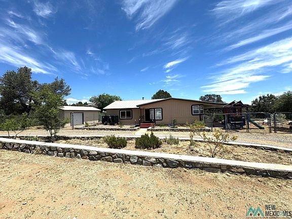 2nd image of 1809 Shasta St