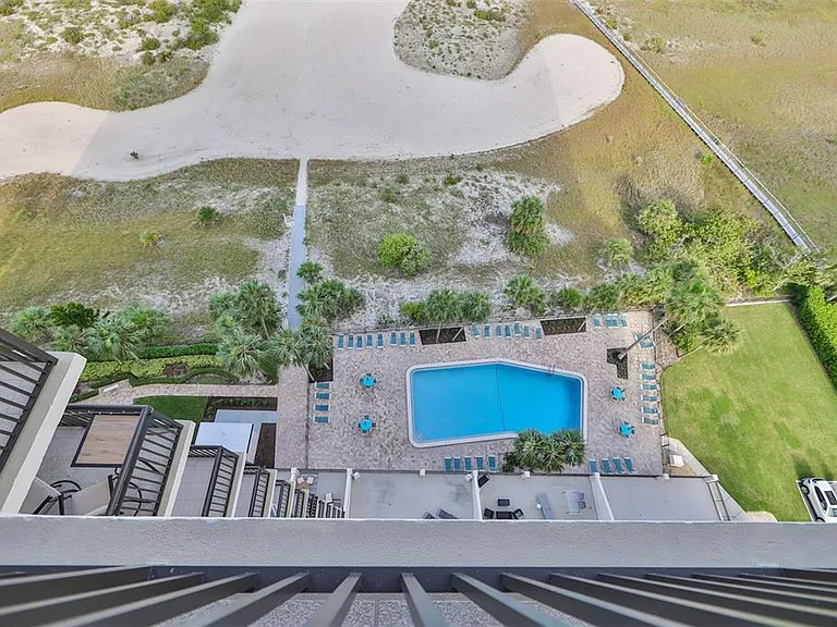 1270 Gulf Blvd #1706 — Photo 31