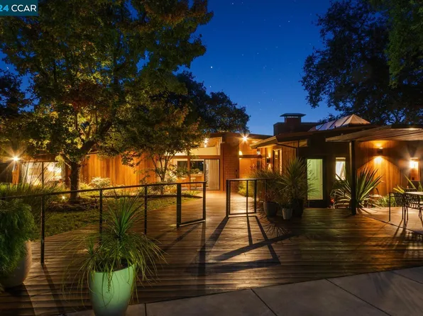 341 Camino Sobrante, Orinda, CA 94563
