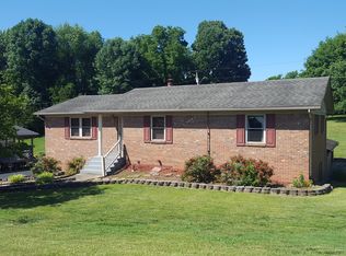 100 Simmental Ln, Glasgow, KY 42141