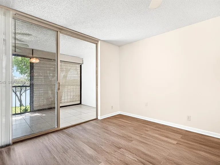 357 N Rock Island Rd #207 — Photo 18