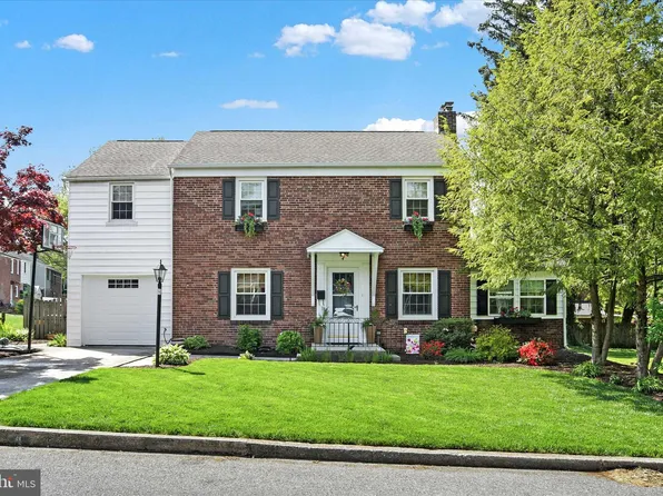 4 Park Cir, Camp Hill, PA 17011