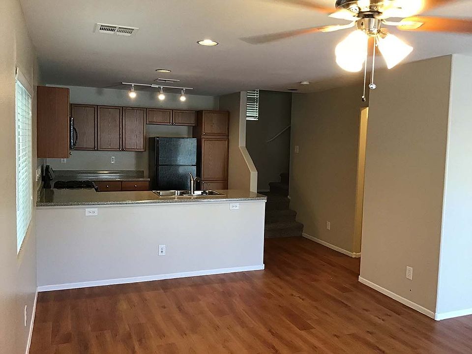 2nd image of 9144 Tailor Made Ave