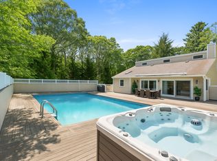 60 Quogue Riverhead Rd, Quogue, NY 11959