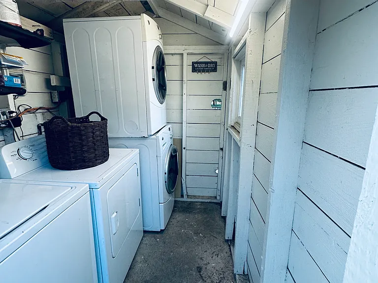 531 Haggin Ave #B — Photo 23