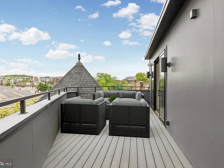 1451 Maryland Ave NE #PENTHOUSE — Photo 12