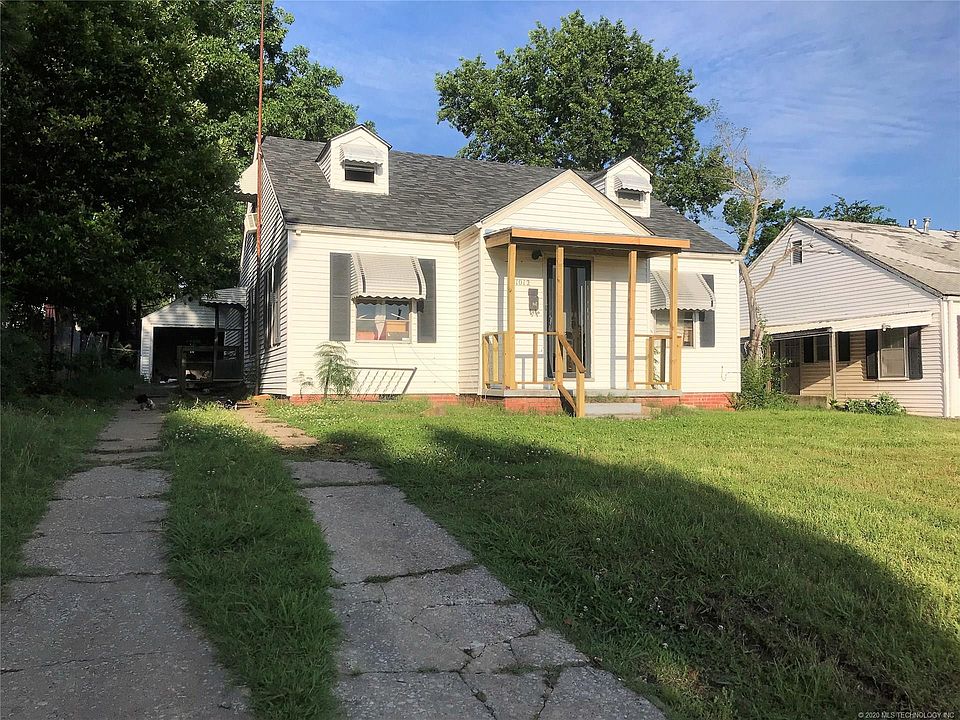 2nd image of 1012 Harding St