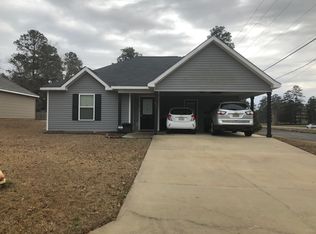 697 Pelican Dr, Pineville, LA 71360