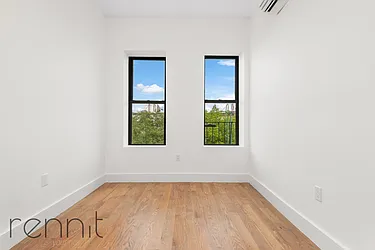 Rented by Rennit Inc.