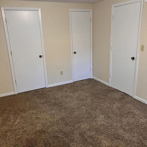 211 Dodge Dr — Photo 6