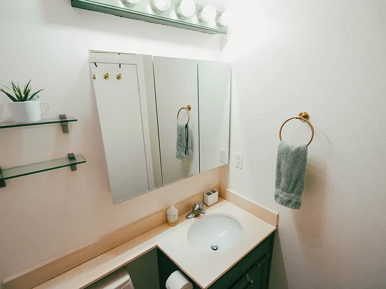 3037 Ingelow St #5 — Photo 15