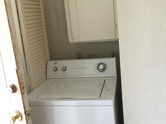 4th image of 1800 Vassar Dr NE APT C