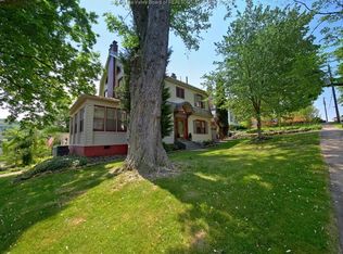 916 Highland Rd, Charleston, WV 25302