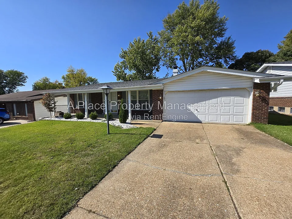 7563 Georgetown Dr