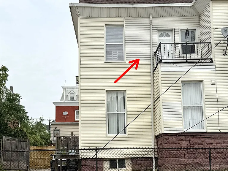281 Garfield Ave #2 — Photo 20