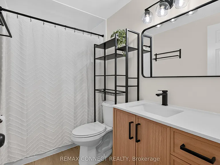 829 Cavan Ct — Photo 20