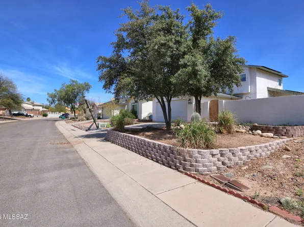 9280 N Monmouth Ct, Tucson, AZ 85742