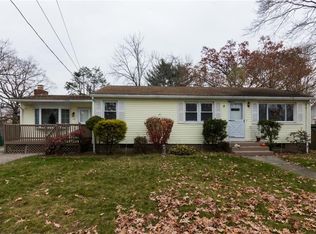 158 Pettaconsett Ave, Warwick, RI 02888