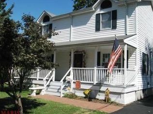 1365 Saint Catherine St, Florissant, MO 63033
