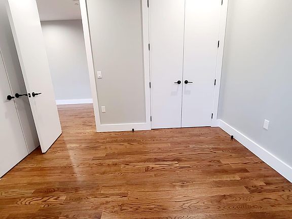 5th image of 3336 Bronx Blvd #10
