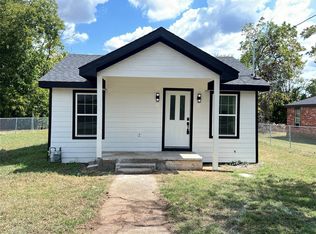 203 S Park St, Terrell, TX 75160