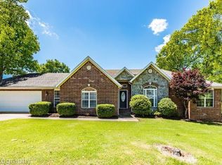 15575 Putman Rd, Rogers, AR 72756