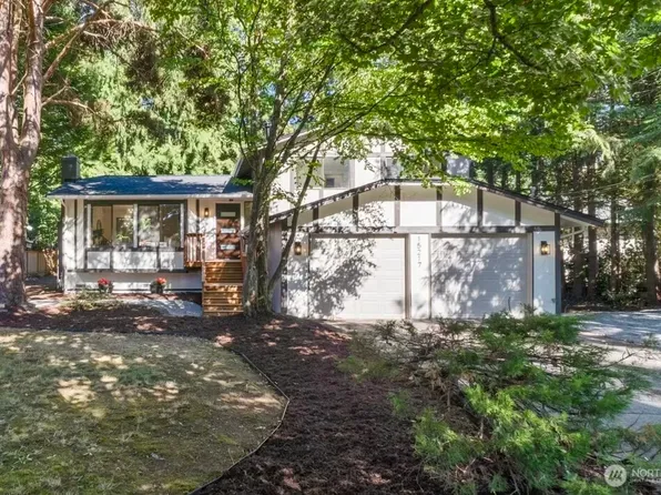 15217 48th Avenue W, Edmonds, WA 98026