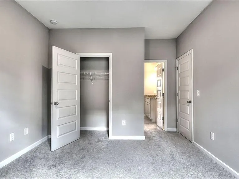 106 Belmont Ln — Photo 10