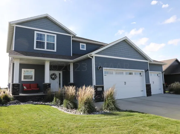 5880 Autumn Dr S, Fargo, ND 58104