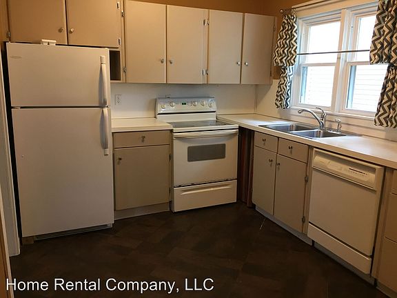3rd image of 701 Gladstone Ave SE