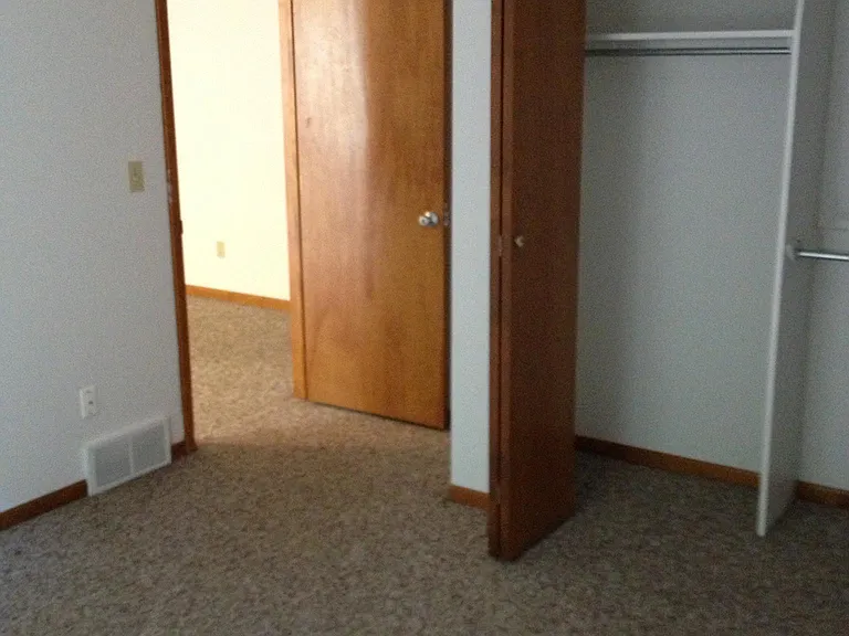 1601 Jefferson Ave — Photo 10