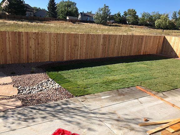 Back yard and fence 11/19