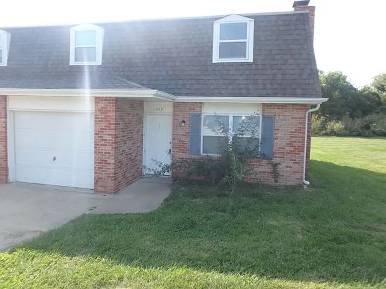 1113 Callie Dr #A — Photo 1