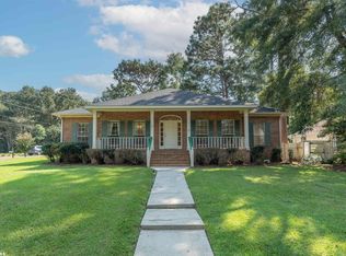 30 Echo Ln, Fairhope, AL 36532