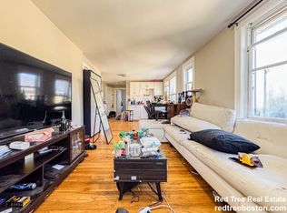 19 Town Hill St UNIT 2, Quincy, MA 02169