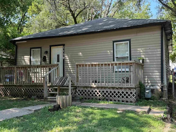 1119 N School St, Augusta, KS 67010