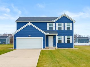 47805 Silver Oaks W, Mattawan, MI 49071