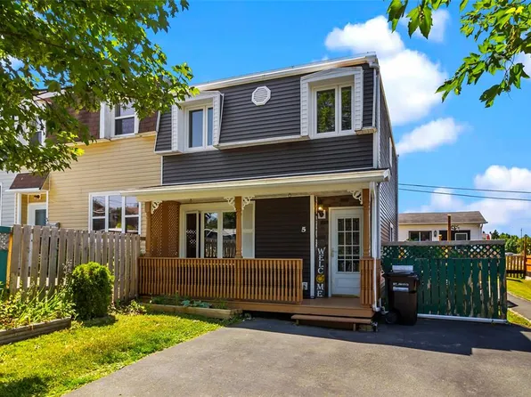 5 Mooney Crescent, St. John's, NL A1G1J9