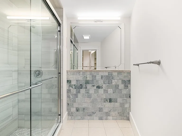 54 Sutton St #3 — Photo 20