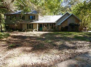 1226 Majestic Oaks Dr, Yazoo City, MS 39194