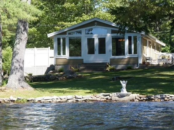 63 Concord Drive, Webster, NH 03303