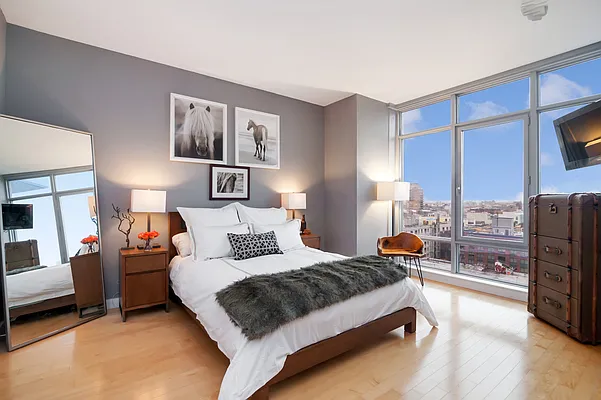 Sold by Compass | media 32