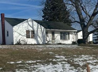 1663 Glade Pike, Manns Choice, PA 15550