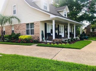 656 Waters View Dr, Biloxi, MS 39532