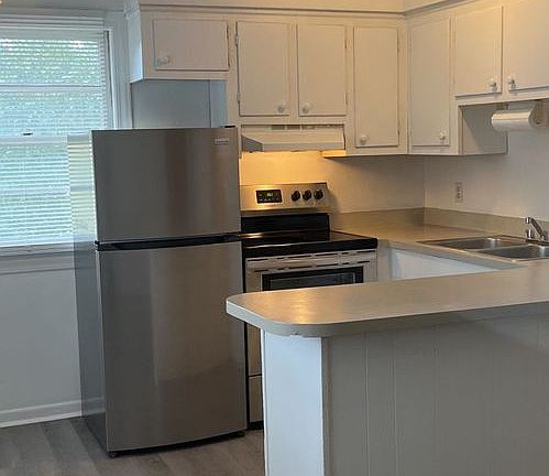 4th image of 251 A View Ave APT 3