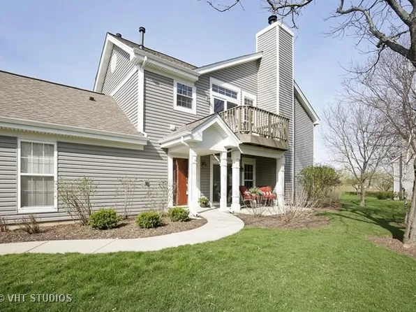 2 Cedar Grove Ct, Algonquin, IL 60102