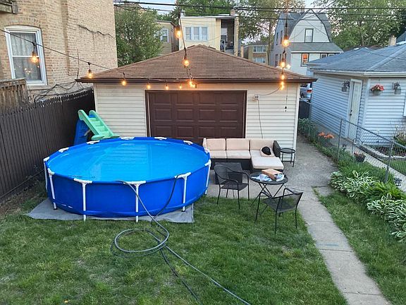 2nd image of 4705 W Waveland Ave