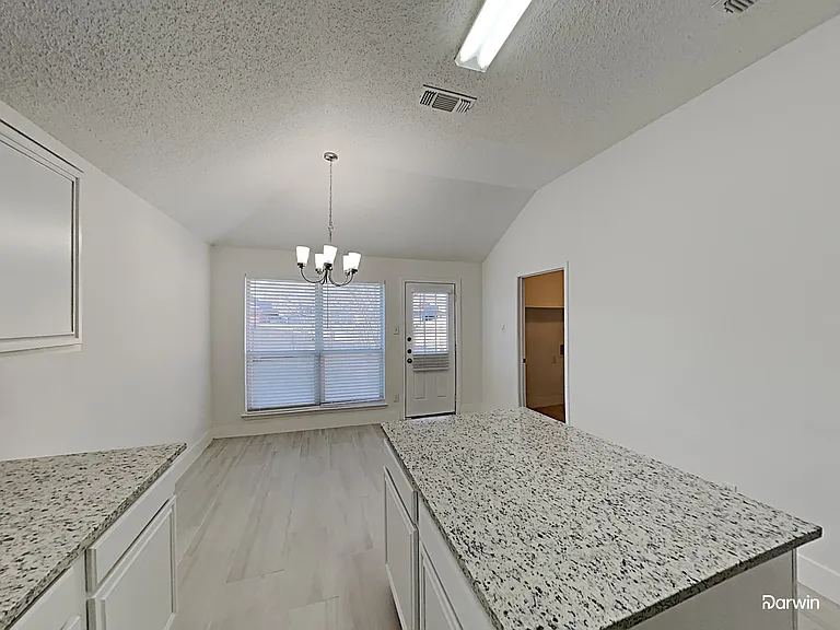 2705 Hidden Springs Dr — Photo 7