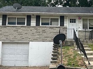 242 Gladys Ave, Saint Louis, MO