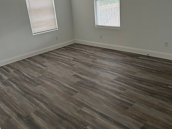 5th image of 376 Brockway Ave #A